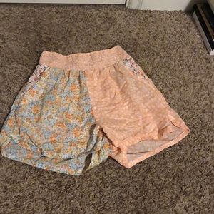 American Eagle Floral Printed Shorts